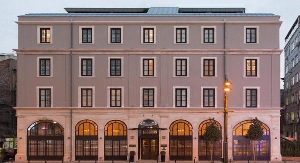 10 Karakoy Istanbul — Property