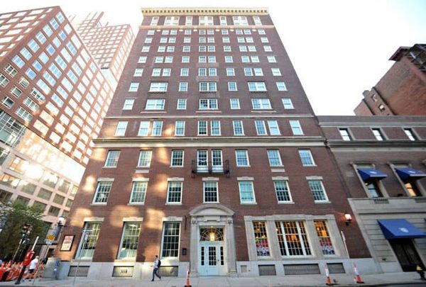 140 Clarendon — Property