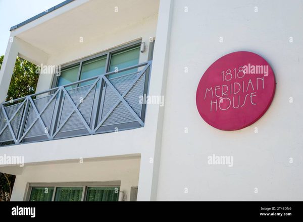 1818 Meridian House by Eskape Collection Miami Beach Florida — Property