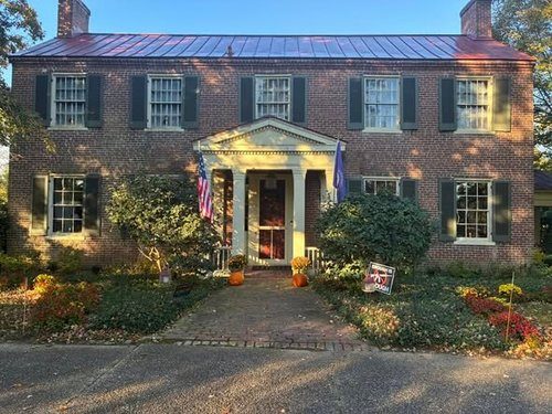 1840 Tucker House Bed and Breakfast — Property
