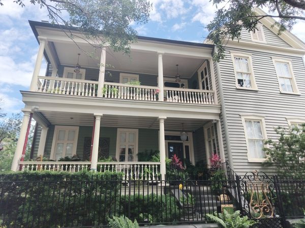 22 Charlotte — Property