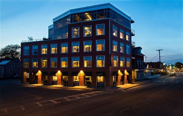 250 Main Hotel Rockland Maine — Property