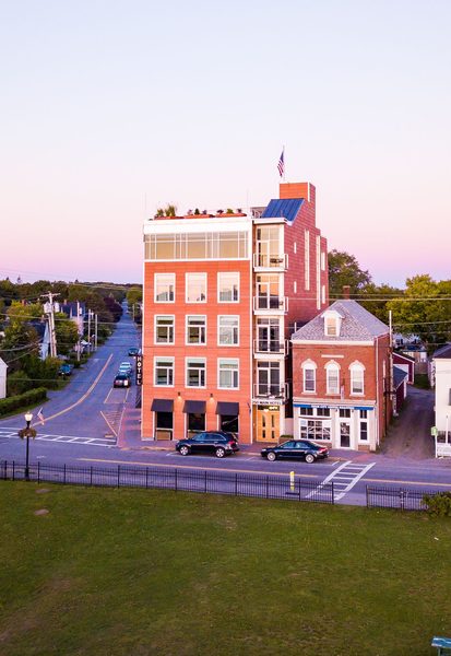 250 Main Hotel Rockland Maine — Property