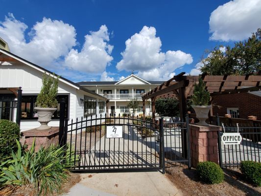 27 on Park Boutique Hotel Venue — Property