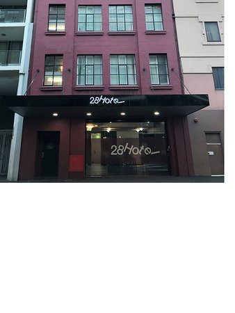 28 Hotel — Property