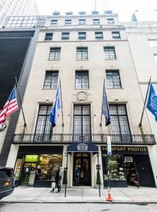 3 West Club New York City New York — Property