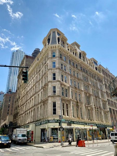 31 Street Broadway Hotel New York City New York — Property