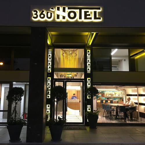 360 Hotel — Property