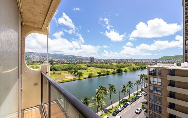 444 Nahua — Property