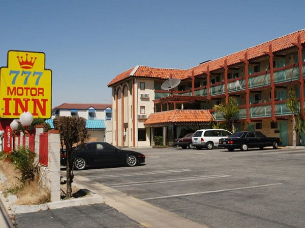 777 Motor Inn Los Angeles California — Property
