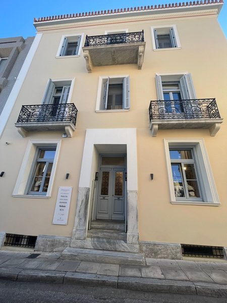 A77 Suites Small Luxury Hotels Of The World — Property
