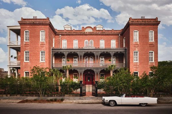 Aaron Ingram Haus — Property