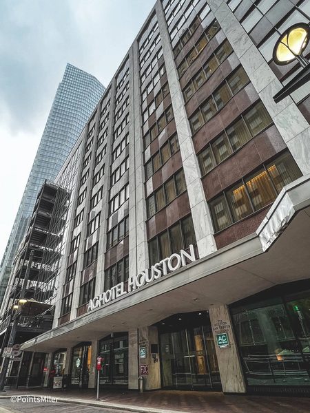 AC Hotel Houston Downtown — Property