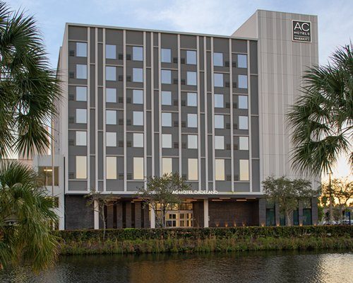 AC Hotel Miami Dadeland Miami Florida — Property