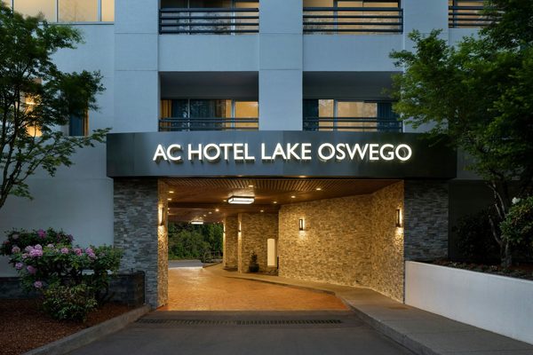 AC Hotel Portland Lake Oswego — Property