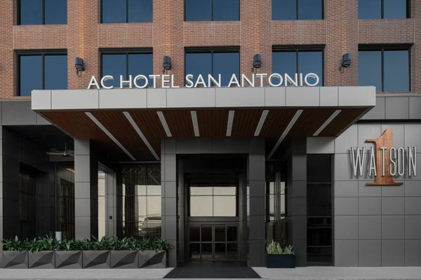 Ac Hotel San Antonio Riverwalk — Property