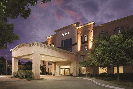 Addison Dallas Hotel — Property