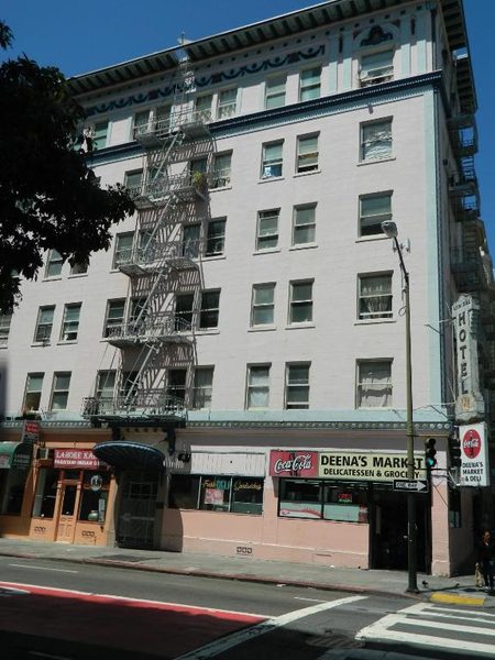 Admiral Hotel — Property