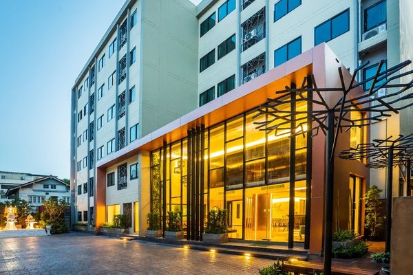 Aim House Bangkok Hotel — Property