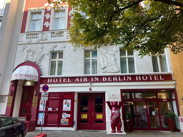 Air in Berlin Hotel — Property