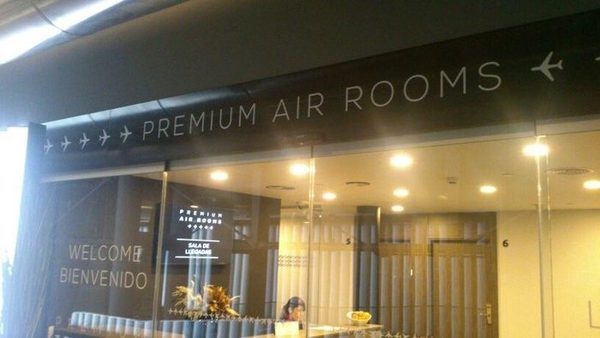 Air Rooms Madrid Airport by Premium Traveller — Property