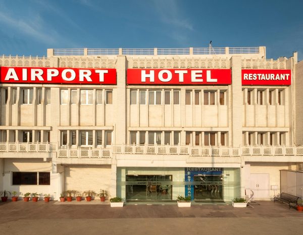Airport Hotel — Property