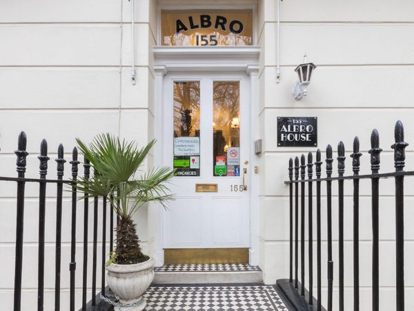 Albro House Hotel — Property