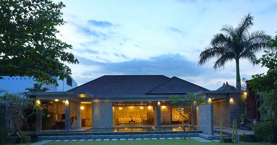 Alindra Villa — Property