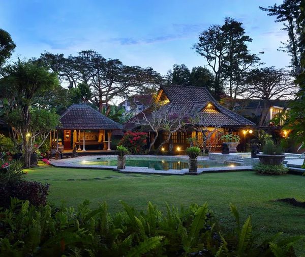 Alindra Villa — Property