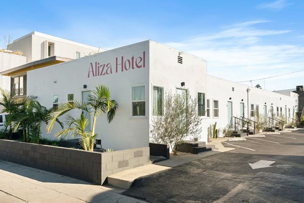 Aliza Hotel Los Angeles California — Property