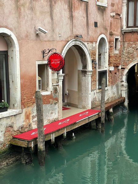 All Angelo Art Hotel — Property