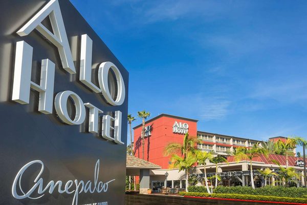 Alo Hotel By Ayres Orange — Property
