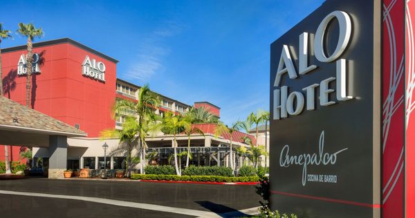 Alo Hotel By Ayres Orange — Property