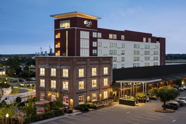 Aloft Wilmington at Coastline Center Wilmington North Carolina — Property