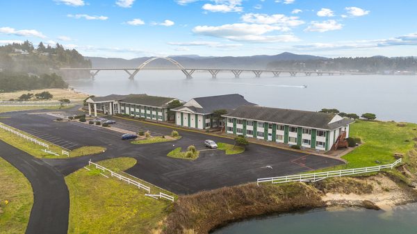 Alsi Resort — Property
