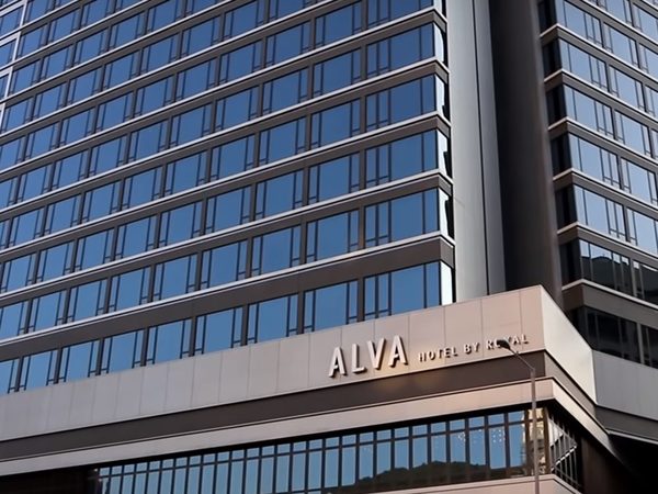 Alva Hotel by Royal — Property