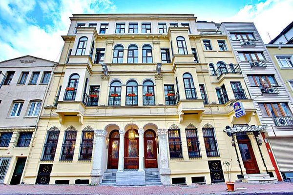 Amber Hotel Istanbul — Property