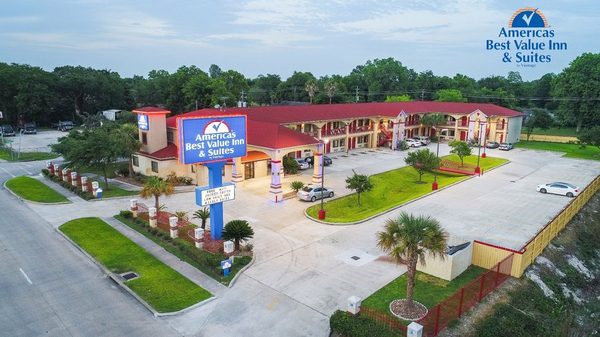 America s Inn — Property