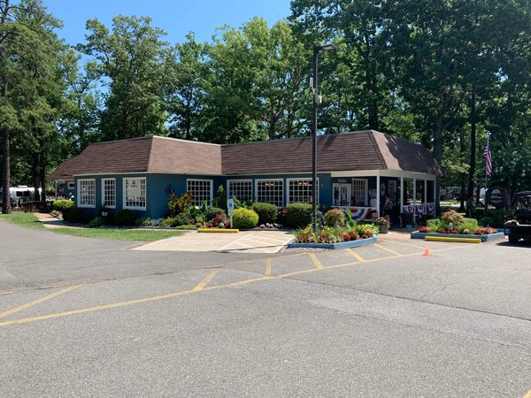 Americamps RV Resort — Property