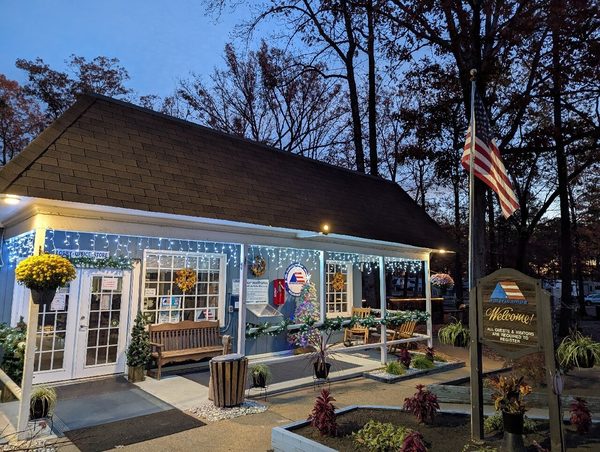 Americamps RV Resort — Property