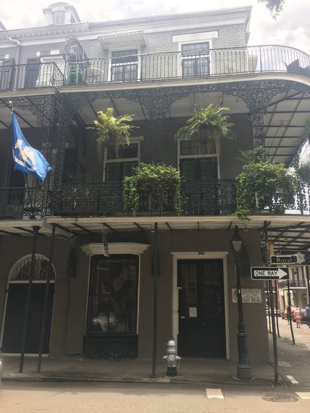 American Creole House Corporate Suites — Property