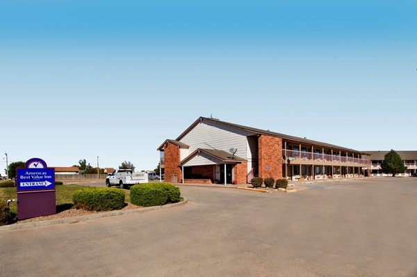 Americas Best Value Inn Garden City Garden City Kansas — Property
