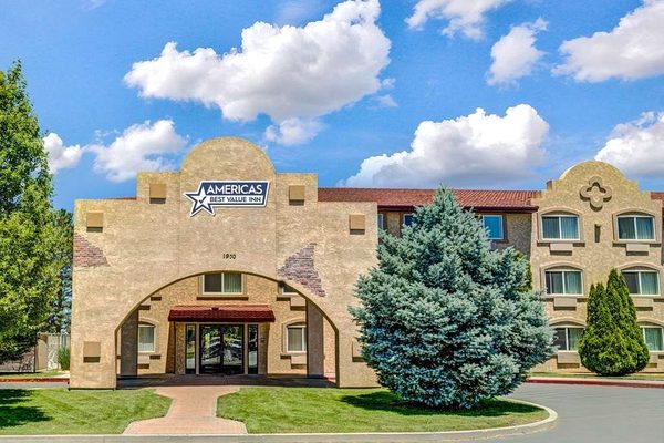Americas Best Value Inn Sparks — Property