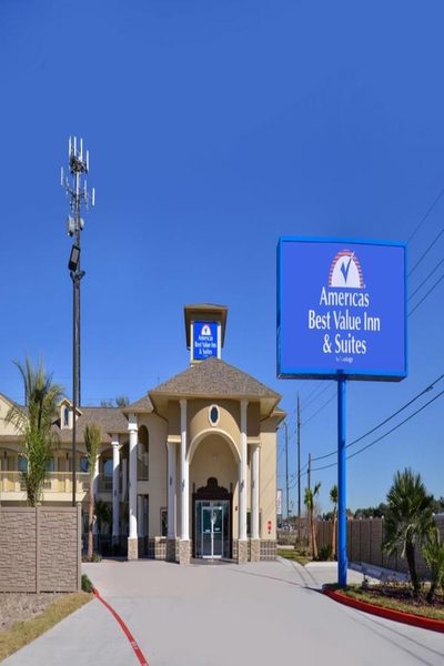 Americas Best Value Inn Suites Houston at Hwy 6 — Property