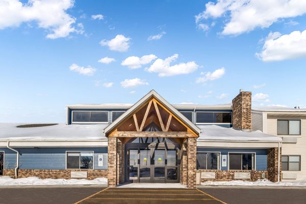 Americinn By Wyndham Aberdeen — Property