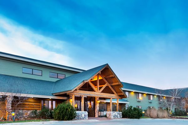AmericInn by Wyndham Chamberlain Conference Center — Property