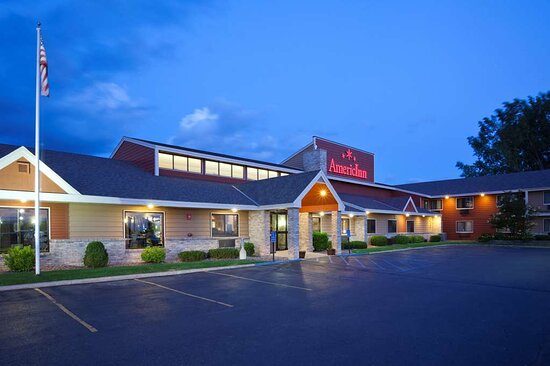 AmericInn by Wyndham Fergus Falls — Property