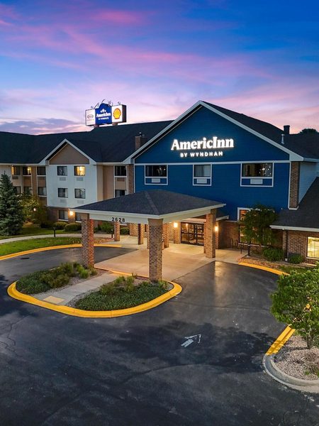 AmericInn by Wyndham Green Bay Near Stadium — Property