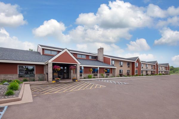 AmericInn by Wyndham Ironwood — Property
