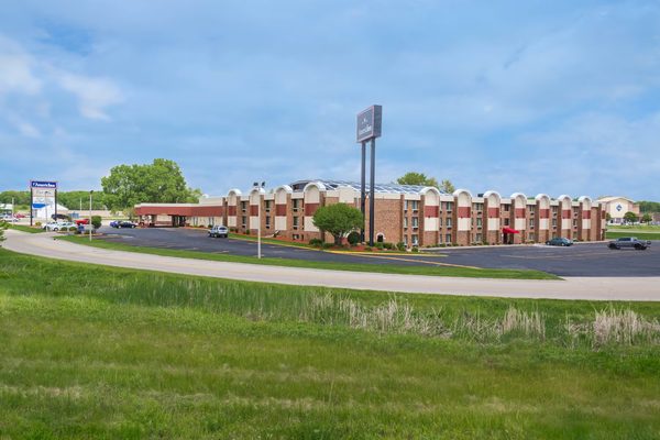 AmericInn by Wyndham Janesville — Property